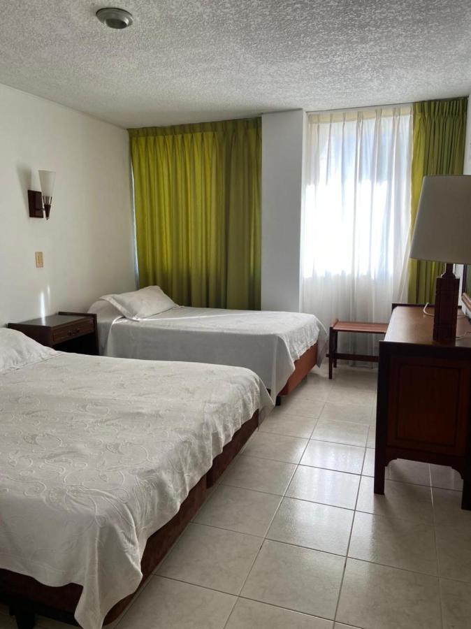 Hotel Bachue Girardot Exterior foto